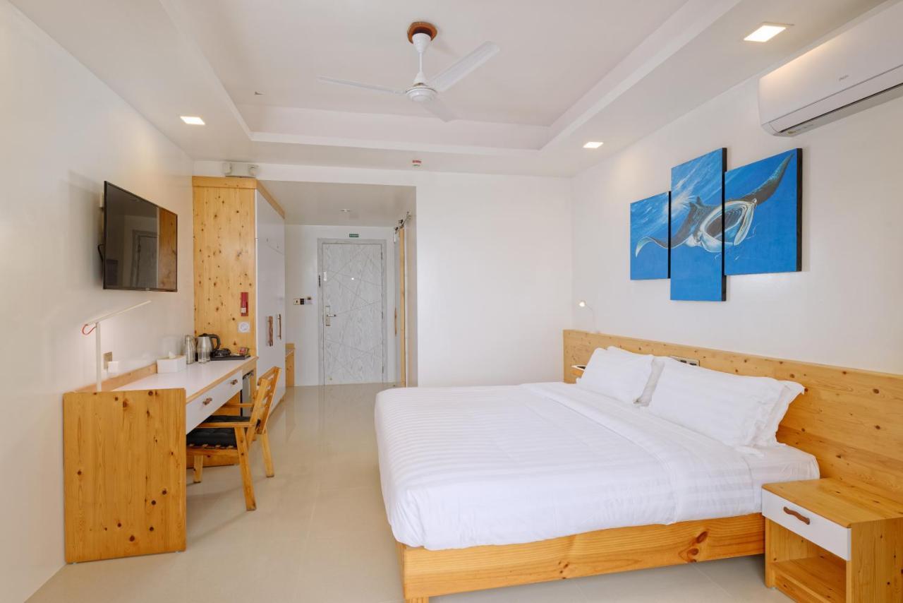 Luau Beach Inn, Maldives Fulidhoo Exterior foto